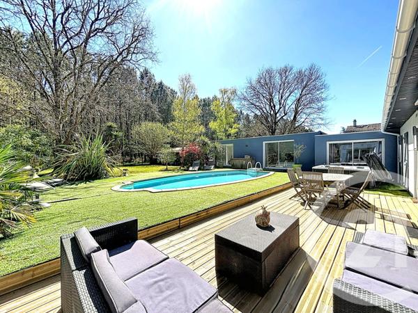 Maison à vendre  10 pièces - 245,77 m2 CESTAS - 33