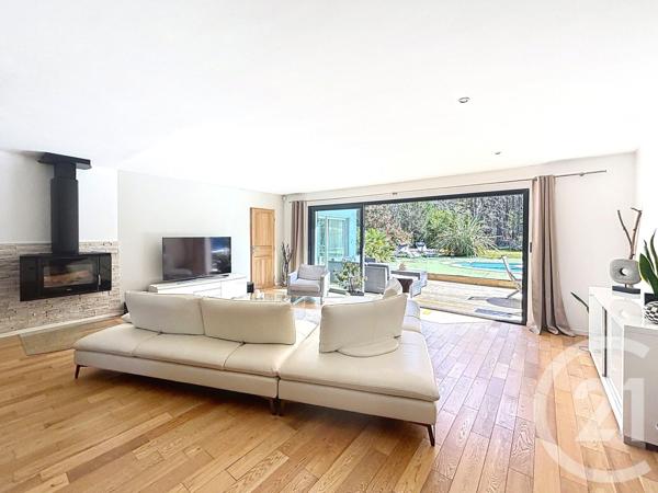 Maison à vendre  10 pièces - 245,77 m2 CESTAS - 33