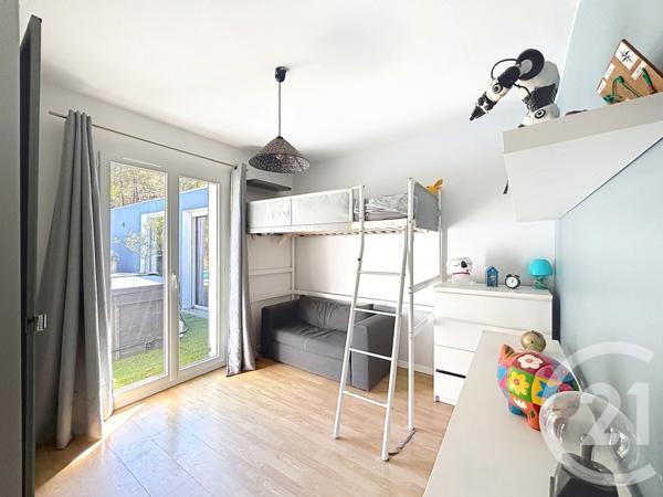 Maison à vendre  10 pièces - 245,77 m2 CESTAS - 33