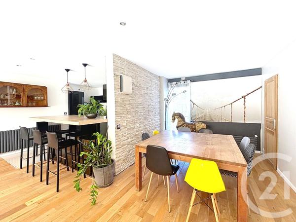 Maison à vendre  10 pièces - 245,77 m2 CESTAS - 33