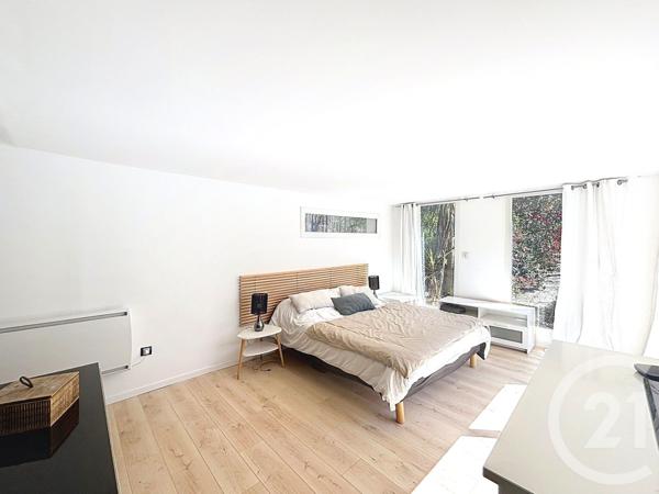 Maison à vendre  10 pièces - 245,77 m2 CESTAS - 33