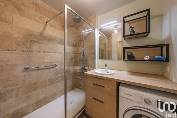 Appartement 3 pièces de 69 m² à Châtenay-Malabry (92290)