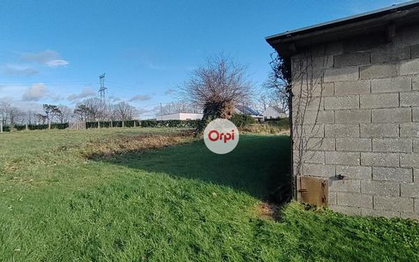 Terrain à vendre    Larré