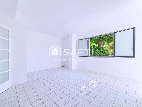 Appartement avec cave à 5min du RER B