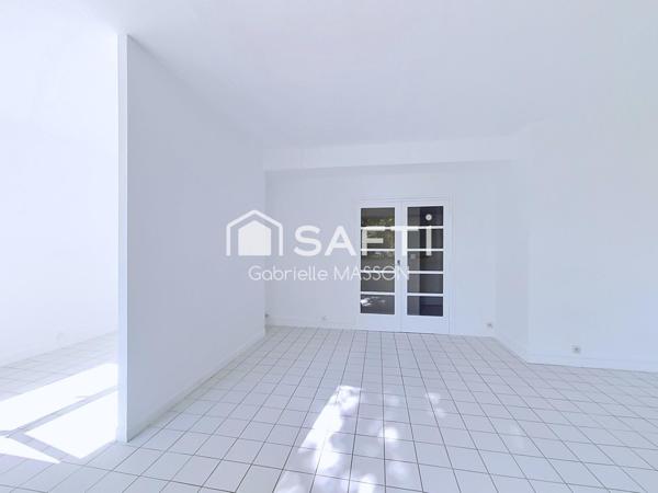 Appartement avec cave à 5min du RER B