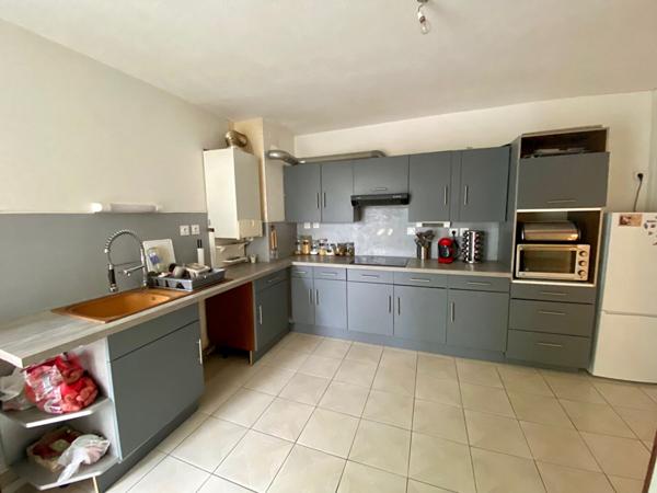 APPARTEMENT STANDING - 3 CHAMBRES - 105m2