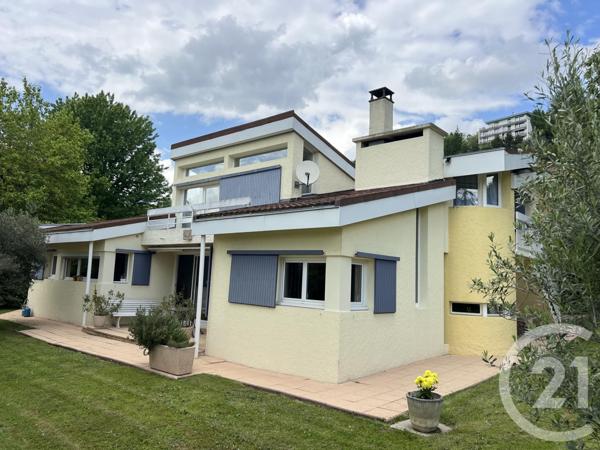 Maison à vendre  10 pièces - 300 m2 VOIRON - 38