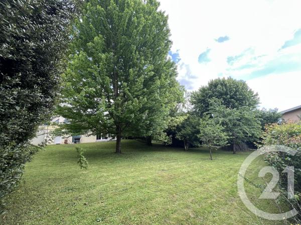 Maison à vendre  10 pièces - 300 m2 VOIRON - 38