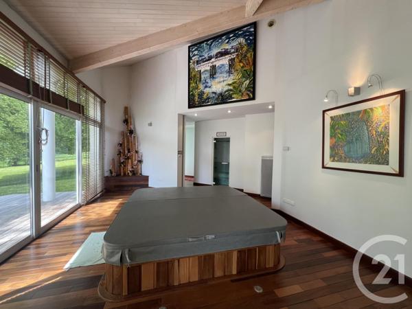 Maison à vendre  10 pièces - 300 m2 VOIRON - 38