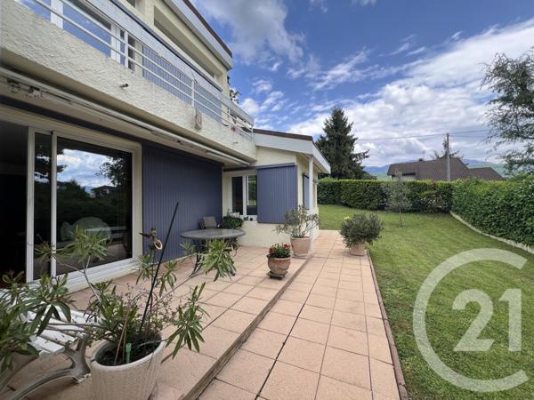 Maison à vendre  10 pièces - 300 m2 VOIRON - 38