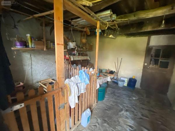 Maison à vendre à Pleaux dans le Cantal (15700), ref : 15060/1141