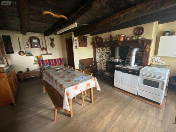 Maison à vendre à Pleaux dans le Cantal (15700), ref : 15060/1141