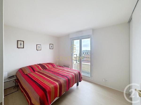 Appartement F3 à vendre  3 pièces - 63,74 m2 NOISY LE GRAND - 93