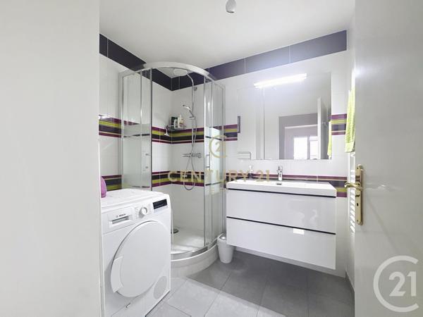 Appartement F3 à vendre  3 pièces - 63,74 m2 NOISY LE GRAND - 93