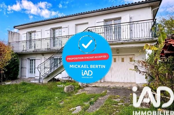 Maison à vendre 7 pièces 165 m² Coteaux-du-Blanzacais