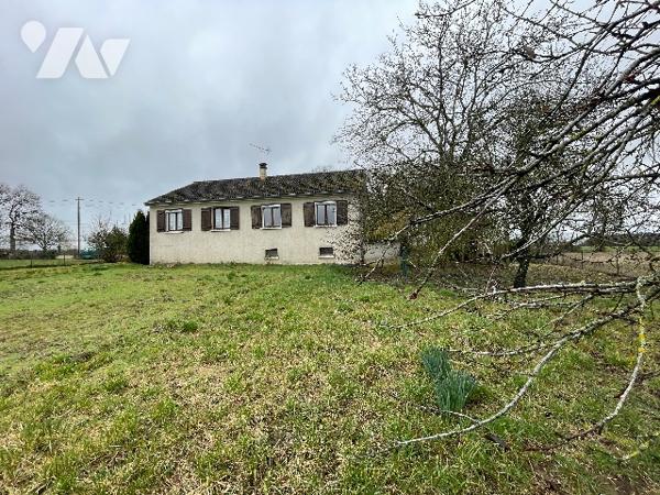 Pavillon élevée sur sous-sol avec jardin clos