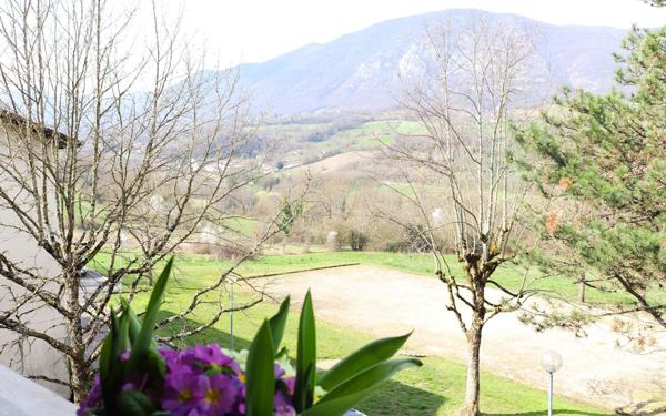 Appartement à vendre    4 pièces • 77,95 m2 Saint-Jean-en-Royans