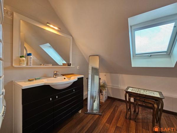 Paimpol : le privilège du " tout à pied " dans un écrin de verdure.