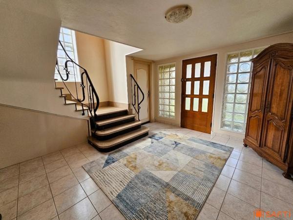 Paimpol : le privilège du " tout à pied " dans un écrin de verdure.