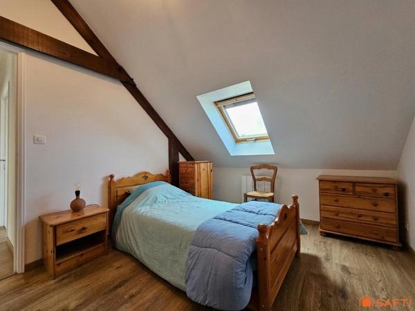 Paimpol : le privilège du " tout à pied " dans un écrin de verdure.