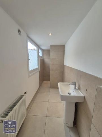Maison à louer 4 pièces 93m² Tourcoing (59200)