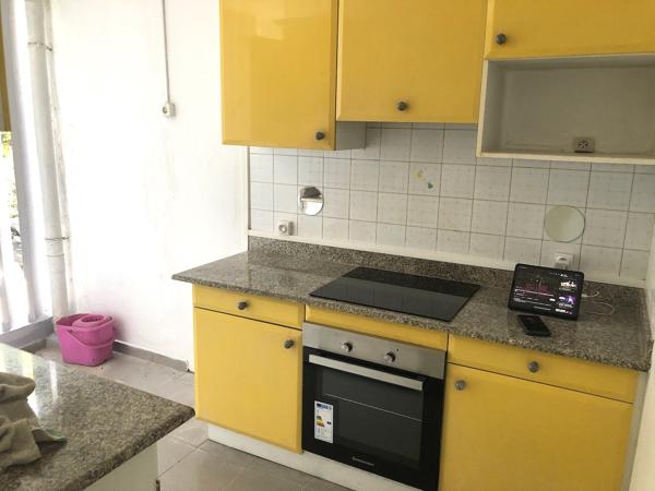 Les Abymes (97139) Appartement T4 rénové morne legitimus