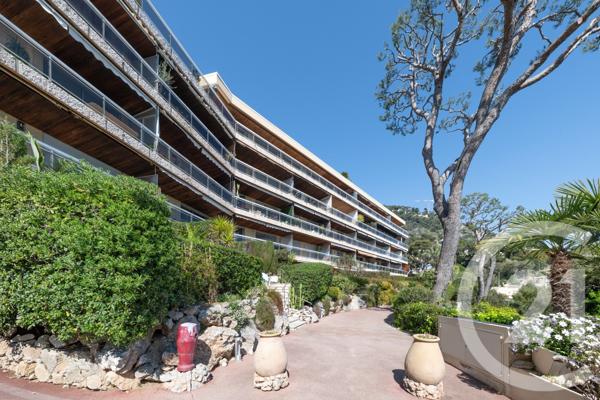 Appartement F2 à vendre  2 pièces - 55,34 m2 VILLEFRANCHE SUR MER - 06