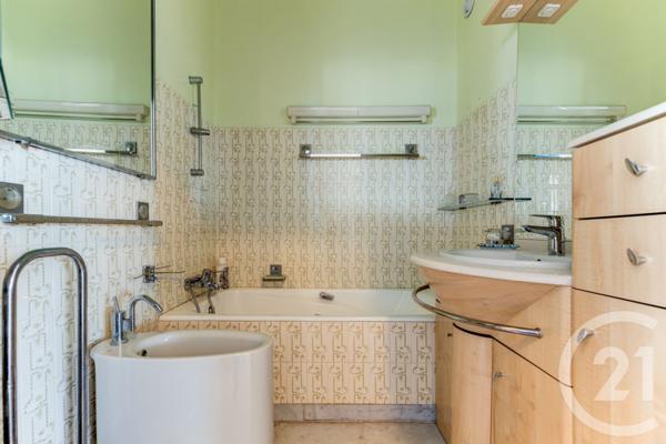 Appartement F2 à vendre  2 pièces - 55,34 m2 VILLEFRANCHE SUR MER - 06