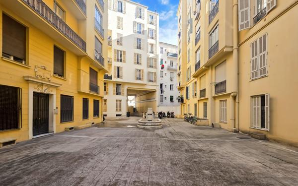 Appartement à vendre    2 pièces • 39,11 m2 Nice