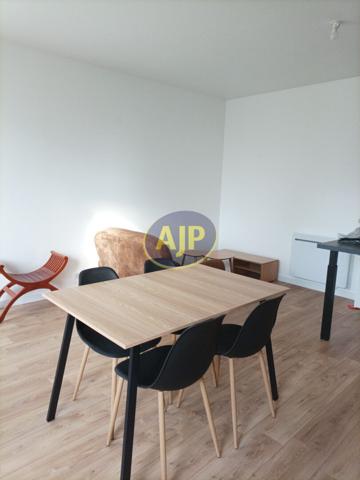 Location appartement Pontivy : 700 € - AJP Immobilier Pontivy