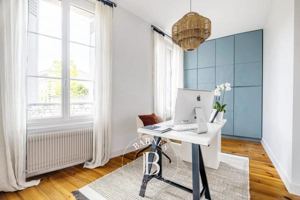Bordeaux, Maison 4 Chambres -  188 m² à vendre