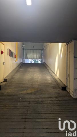 Parking for sale 12 m² Lyon 3