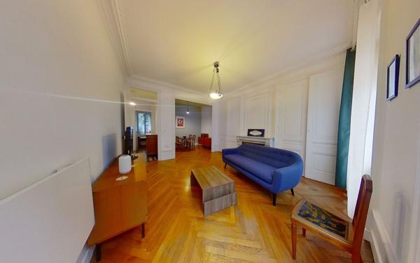 Appartement à louer    3 pièces • 79,17 m2 Lyon 4