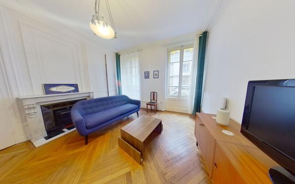 Appartement à louer    3 pièces • 79,17 m2 Lyon 4