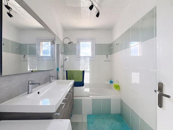 Gardanne - 4 pièce(s) - 79 m2