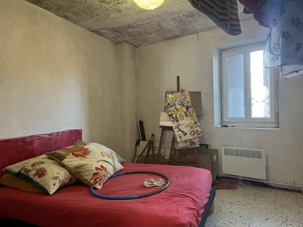 À vendre - Immeuble 174 m² situé à Bédarieux (34600)