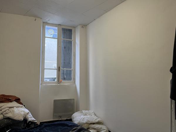 À vendre - Immeuble 174 m² situé à Bédarieux (34600)