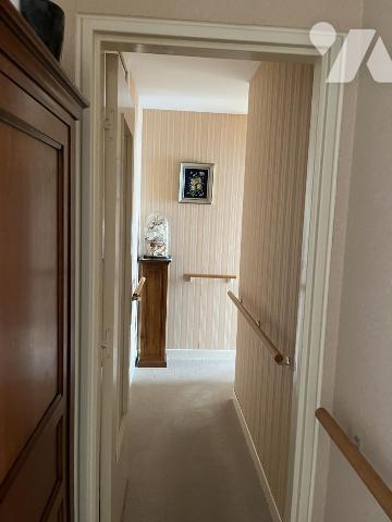 REZE, les trois Moulins, dans immeuble en cours de ravalement énergétique, T3 de 68,77 m²,  balcon.