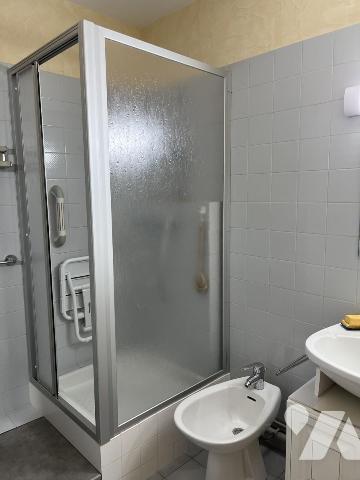 REZE, les trois Moulins, dans immeuble en cours de ravalement énergétique, T3 de 68,77 m²,  balcon.