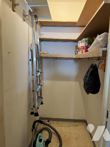 REZE, les trois Moulins, dans immeuble en cours de ravalement énergétique, T3 de 68,77 m²,  balcon.