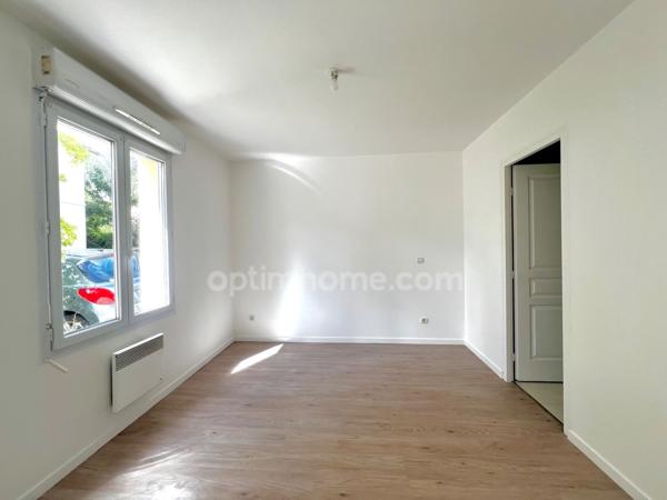 Appartement à vendre 2 pièces avec JARDIN, LE PLESSIS BOUCHARD (95) sans charges, place de parking, gare RER C/ligne H