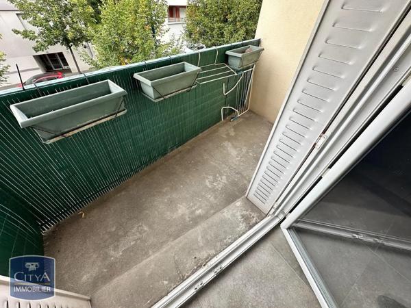 Appartement à louer 3 pièces 62.68m² Clermont-Ferrand (63000)