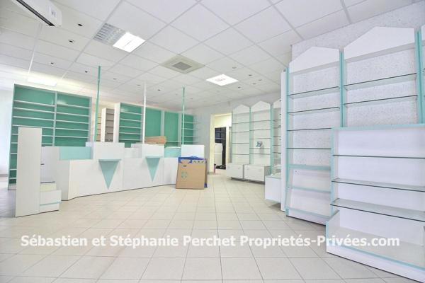 Immeuble 8 pièce(s) 213 m2