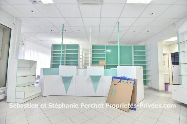 Immeuble 8 pièce(s) 213 m2