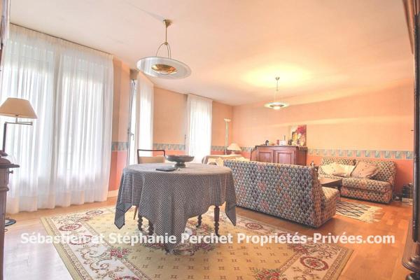 Immeuble 8 pièce(s) 213 m2