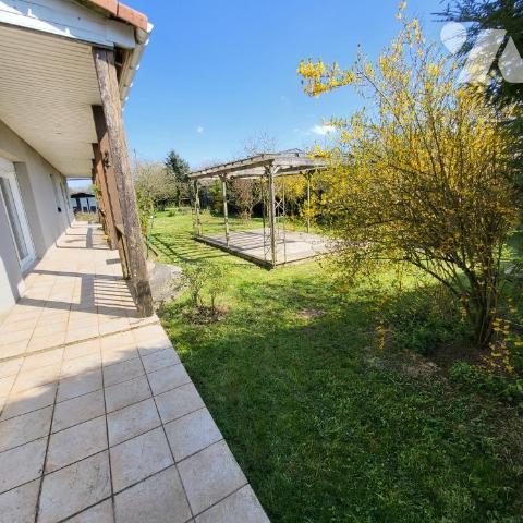 FORTEL EN ARTOIS, Plain pied individuel de 230 m² habitable