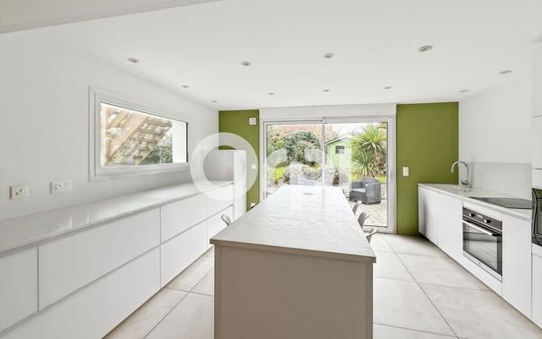 Maison à vendre    5 pièces • 122 m2 Wimereux