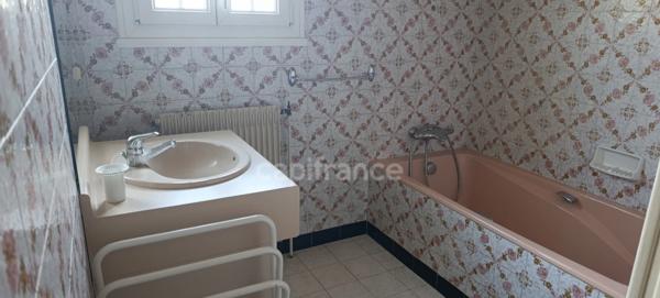 Maison à vendre 6 pièces CHEMILLY SUR YONNE (89)