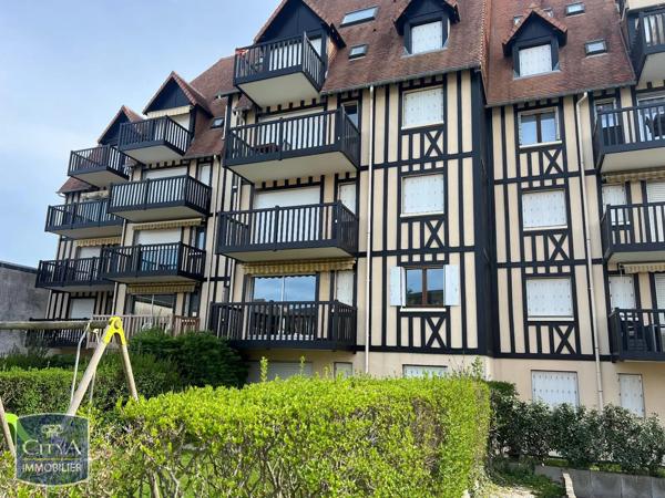 Appartement à louer 2 pièces 37.52m² Deauville (14800)