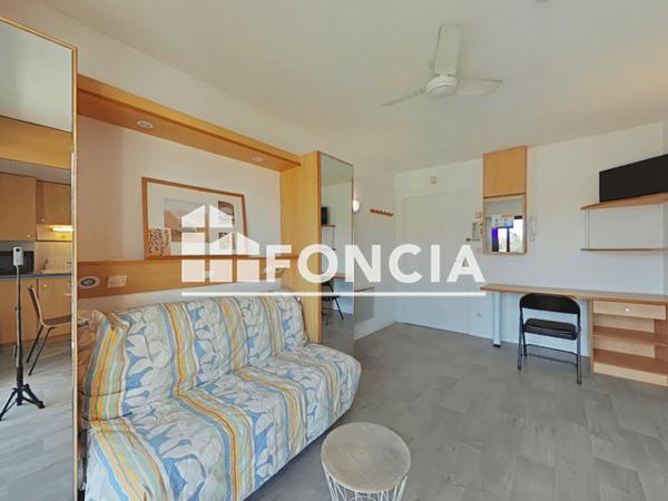 Location Studio meublé 20.1 m² - 57 AVENUE JEAN MONNET La Rochelle 17000